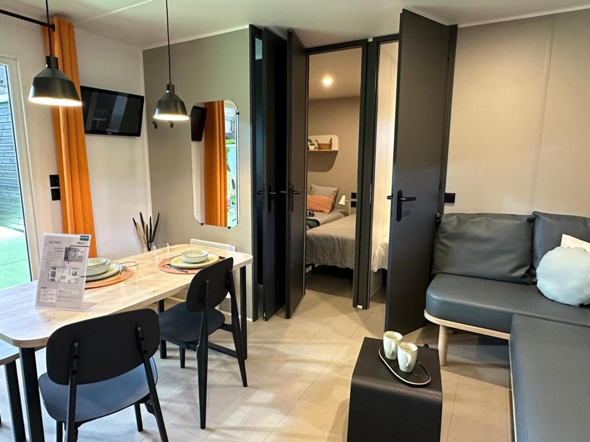 Camping Marina Plage Vitrolles (Bouches-du-Rhone) Exterior foto