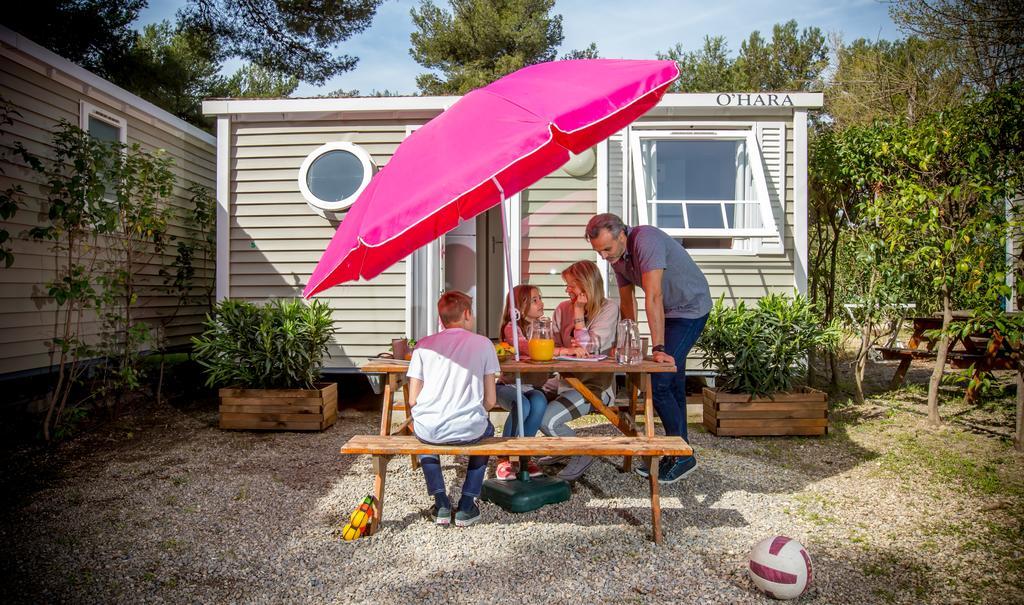 Camping Marina Plage Vitrolles (Bouches-du-Rhone) Exterior foto