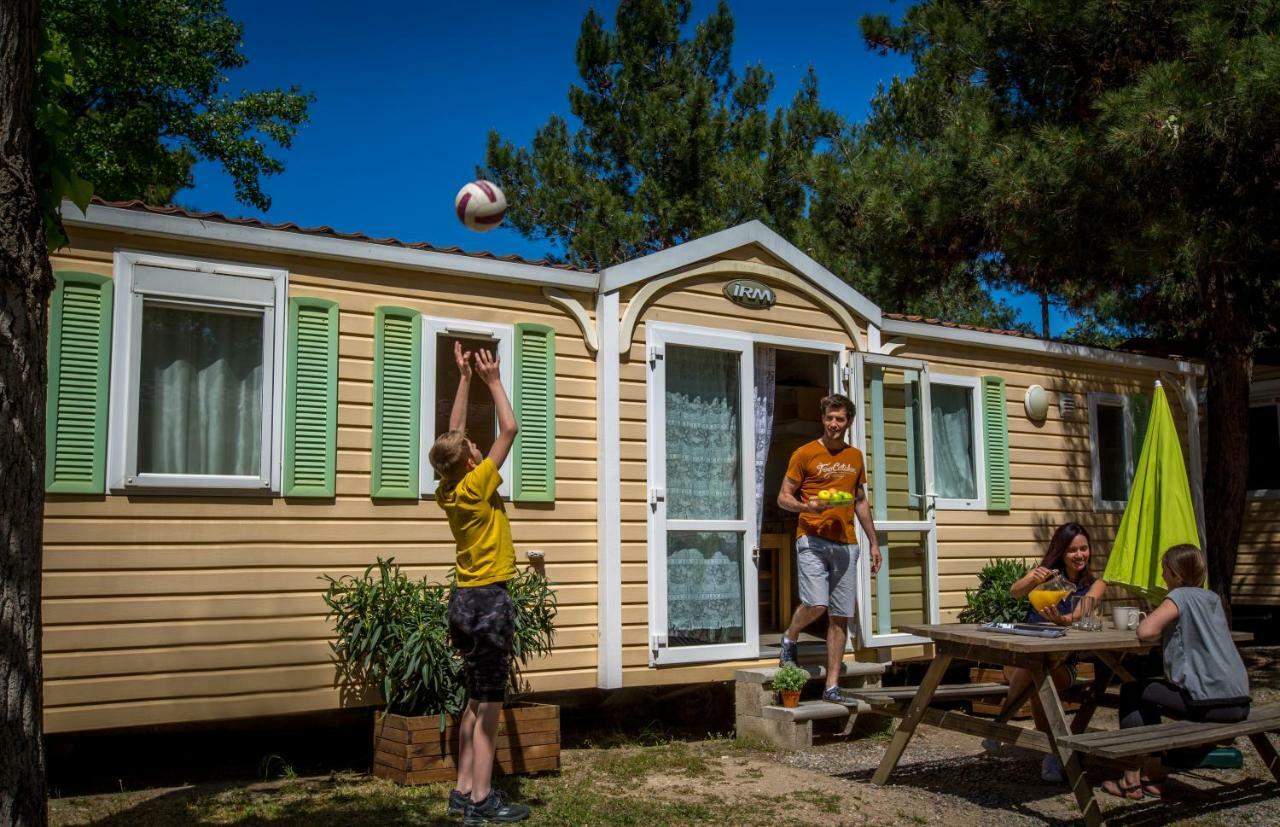 Camping Marina Plage Vitrolles (Bouches-du-Rhone) Exterior foto